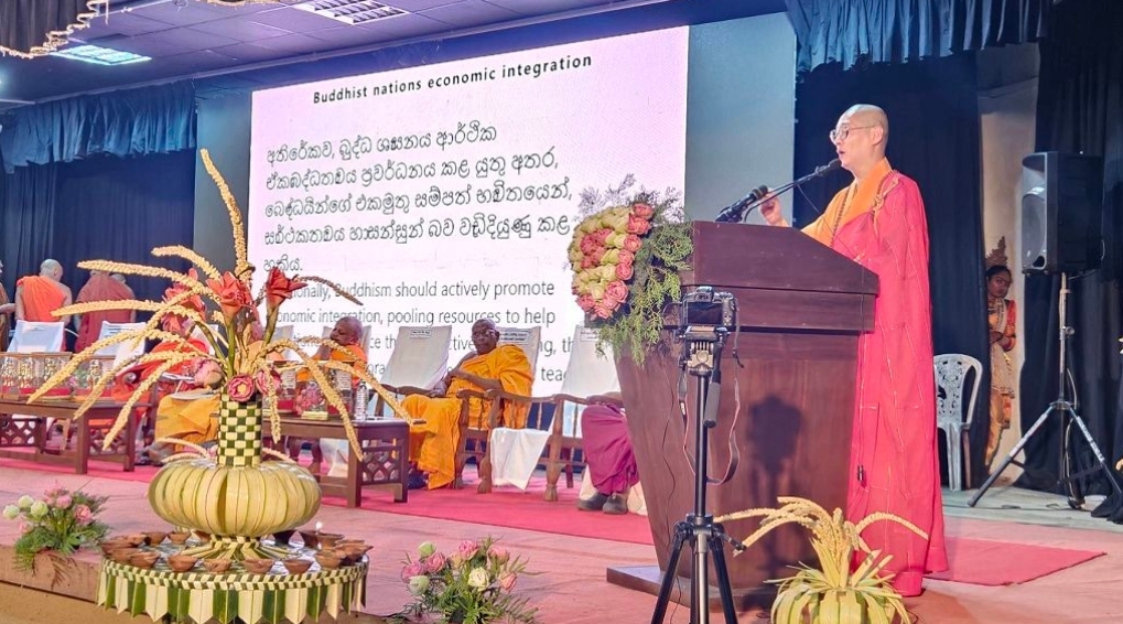 大慧法師應邀斯里蘭卡 全國佛教會演講「一佛一世界：福慧雙修，悲智雙運」。圖片來源：汐止廣修禪寺(另開新視窗/jpg檔)圖片